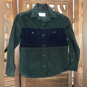 Old Navy Boys Green and Navy Corduroy Shirt- Size M (8)